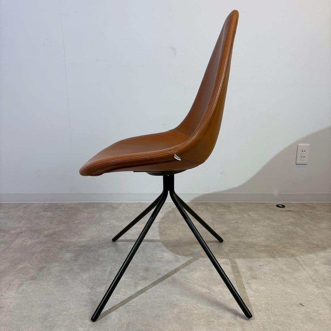 boconcept ボーコンセプト Ottawaレザー　キャメル