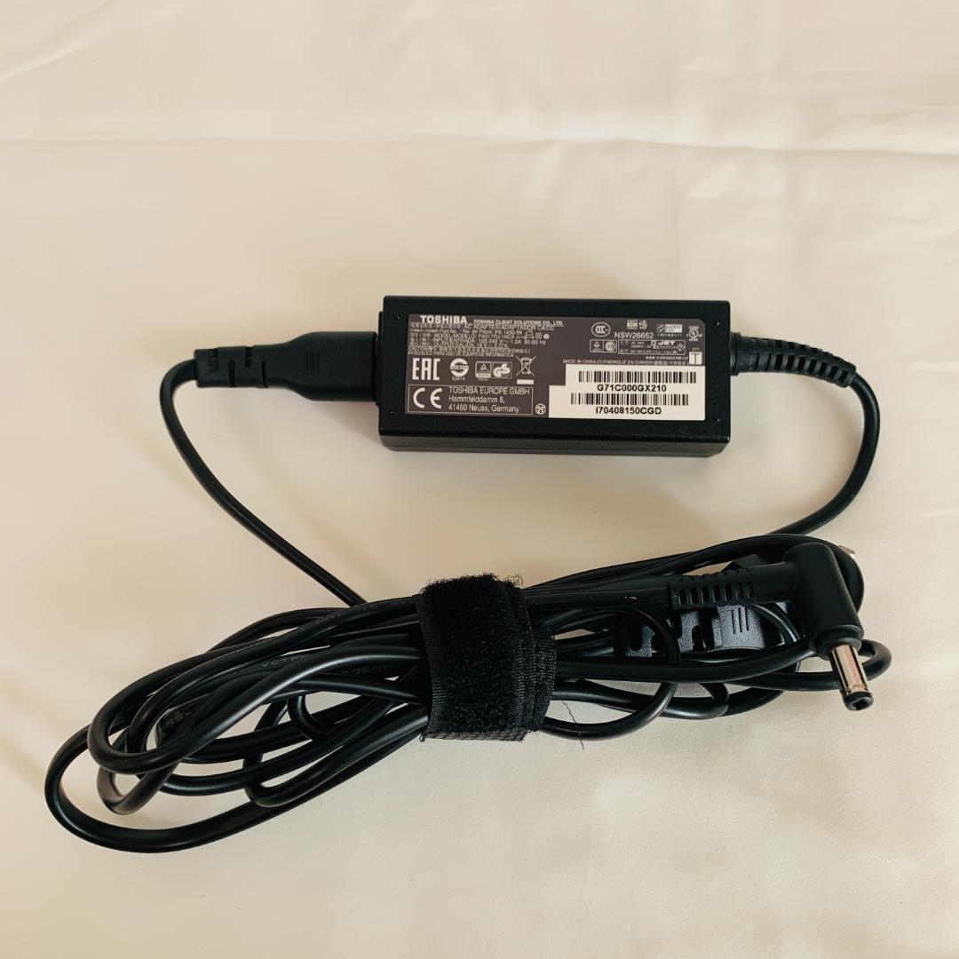 T07A【美品】東芝 13.3型/i5第8世代/8GB/128GB o