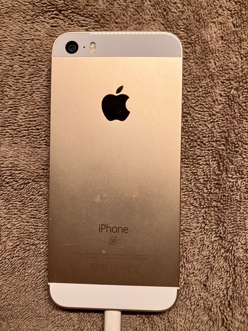 Apple iPhone SE ゴールド 64GB