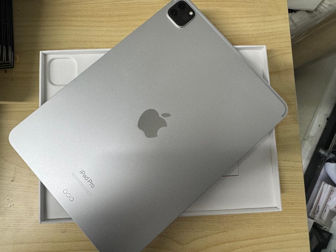 Apple iPad Pro (11インチ, 第4世代) 128GB Wi-Fi