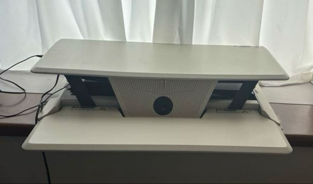 入手困難！大人気のスタンディングデスク昇降デスク