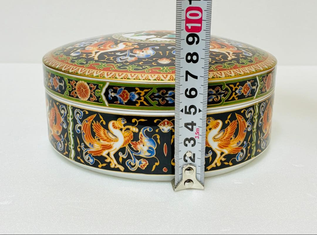 高級美術 有田焼 華山窯 明治香蘭社意匠 ブラックホーソン 金襴手鳳凰蓋物 菓器