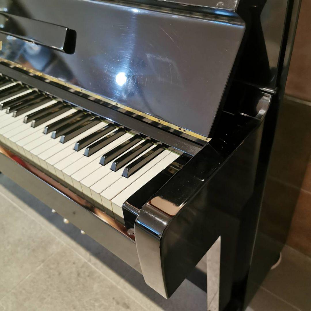 如月セール◇YAMAHA　アップライトピアノ　名器　NoU1　鍵盤