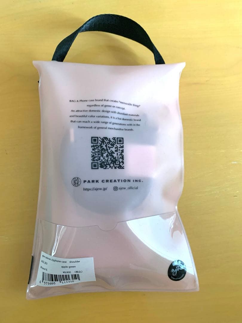 エジュー ajew cadenas zipphone case shoulder