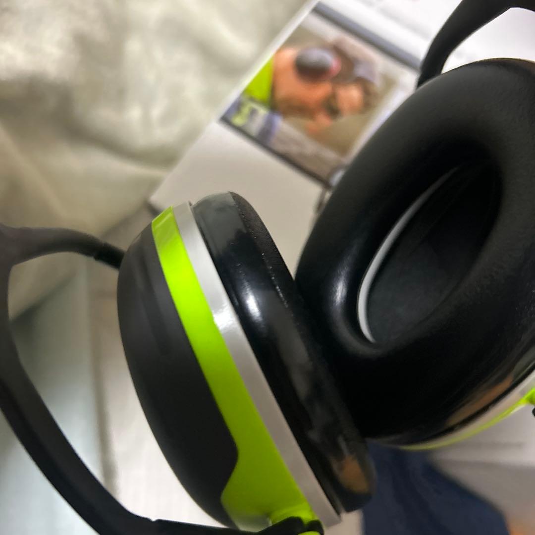 3M PELTOR X4A スリーエム ペルター イヤーマフ 防音　2点