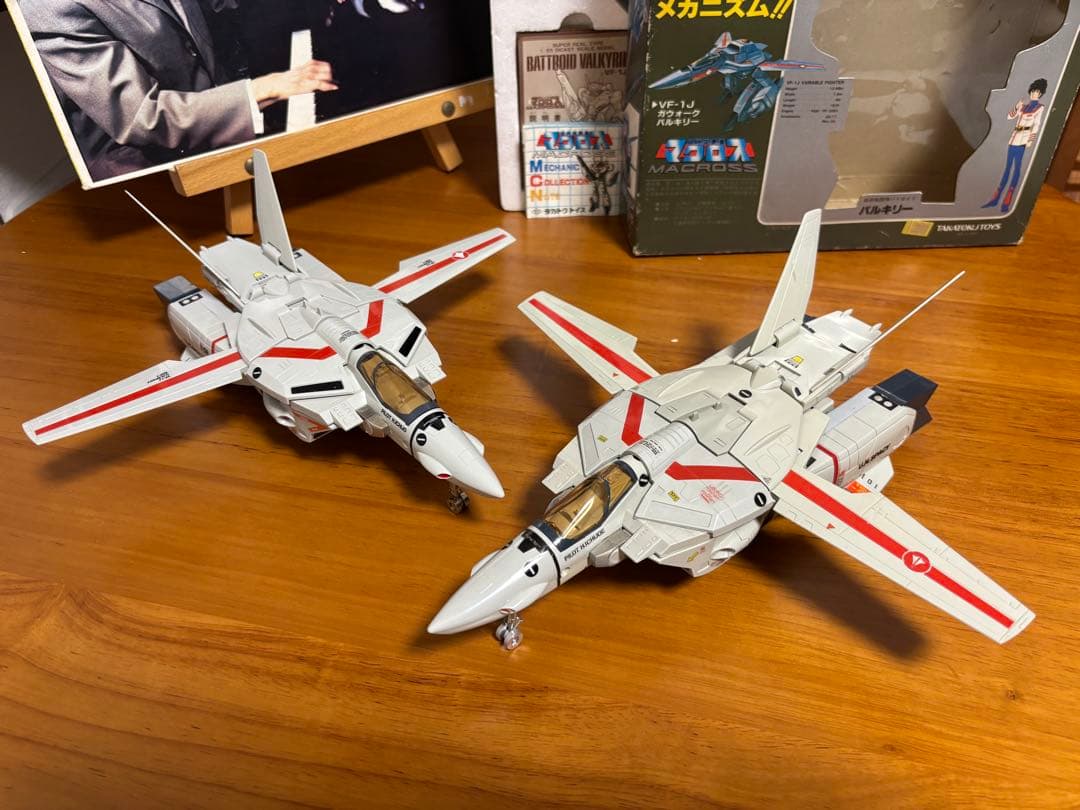 VF-1J バルキリー 1/55 二つの架