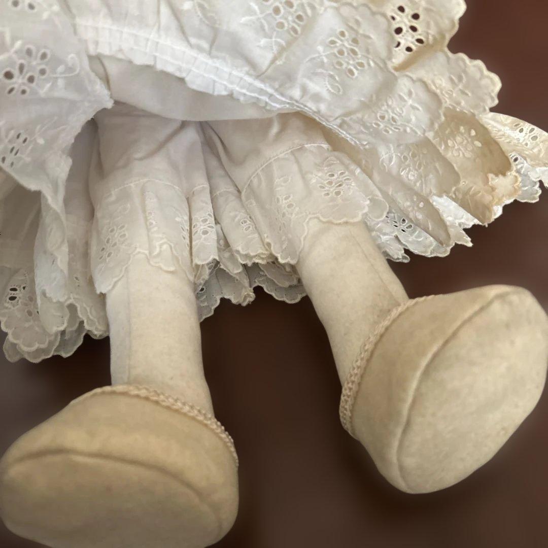 ♪米山京子風☆アイボリーのレースドレス☆抱き人形♪