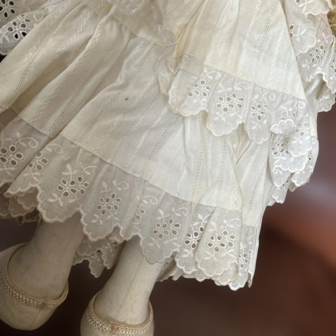 ♪米山京子風☆アイボリーのレースドレス☆抱き人形♪