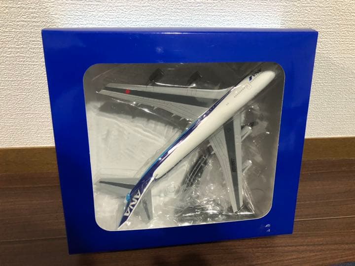 ANA 747-400D 1/250フィギュア