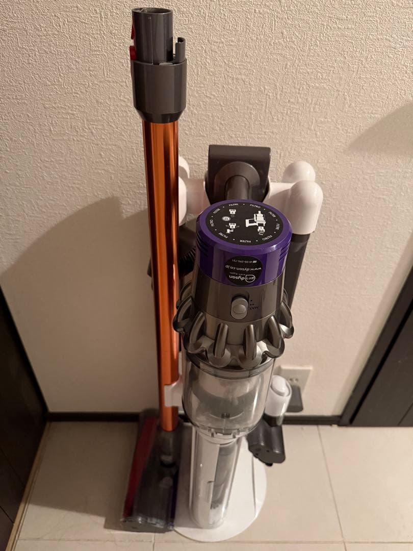 掃除機・クリーナー Dyson Cyclone V10 (SV12)