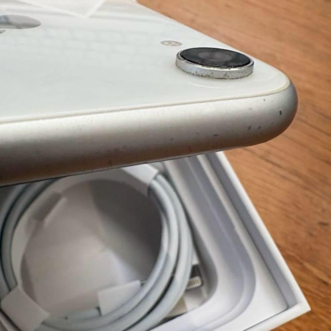 Apple iPhone XR 128GB ホワイト SIMフリー　本体