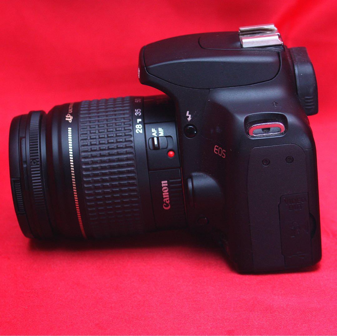 Canon Kiss F スタートキット　軽くて楽々　女性に人気　スマホ転送可能