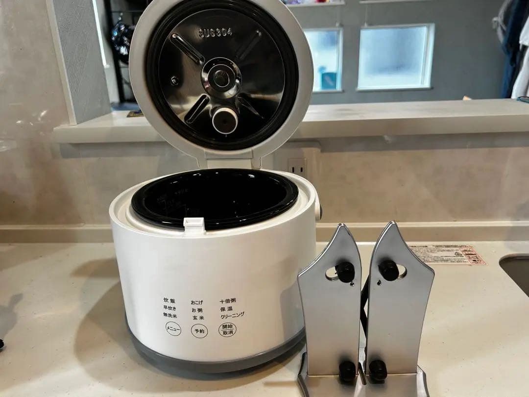 ⭐︎極美品！本格土鍋炊飯器⭐︎3合炊き　刃物研ぎ付き！