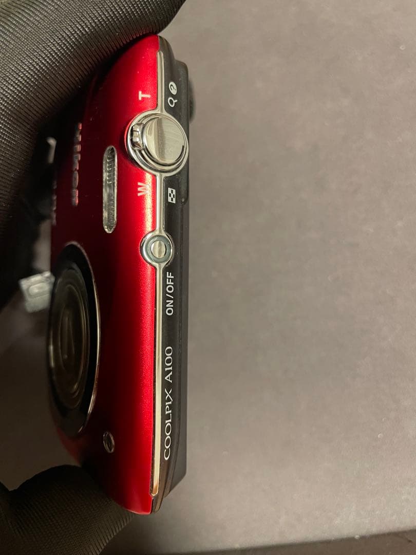 Nikon COOLPIX 赤　A100【本体のみ】