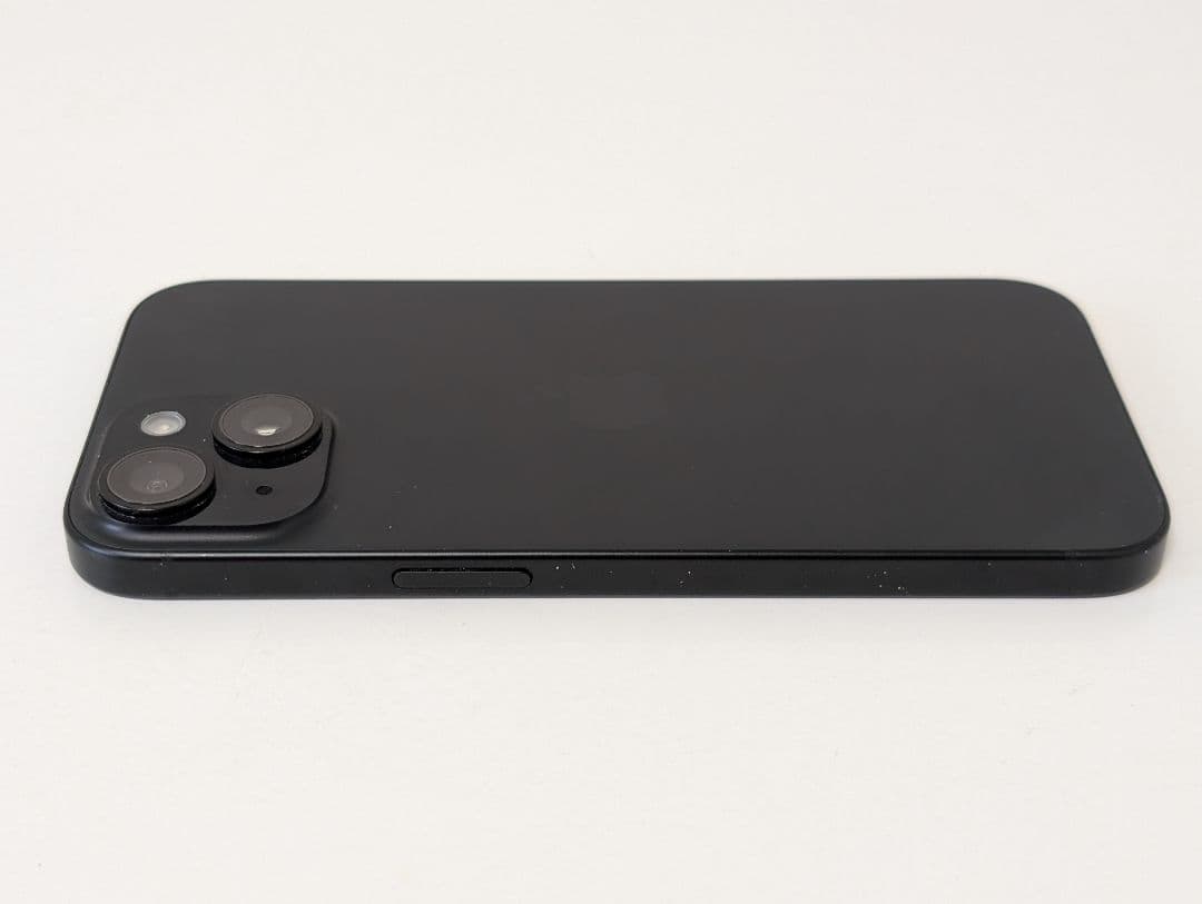 iPhone15（一括購入品）バッテリー89%+ ELECOM ケース 付き