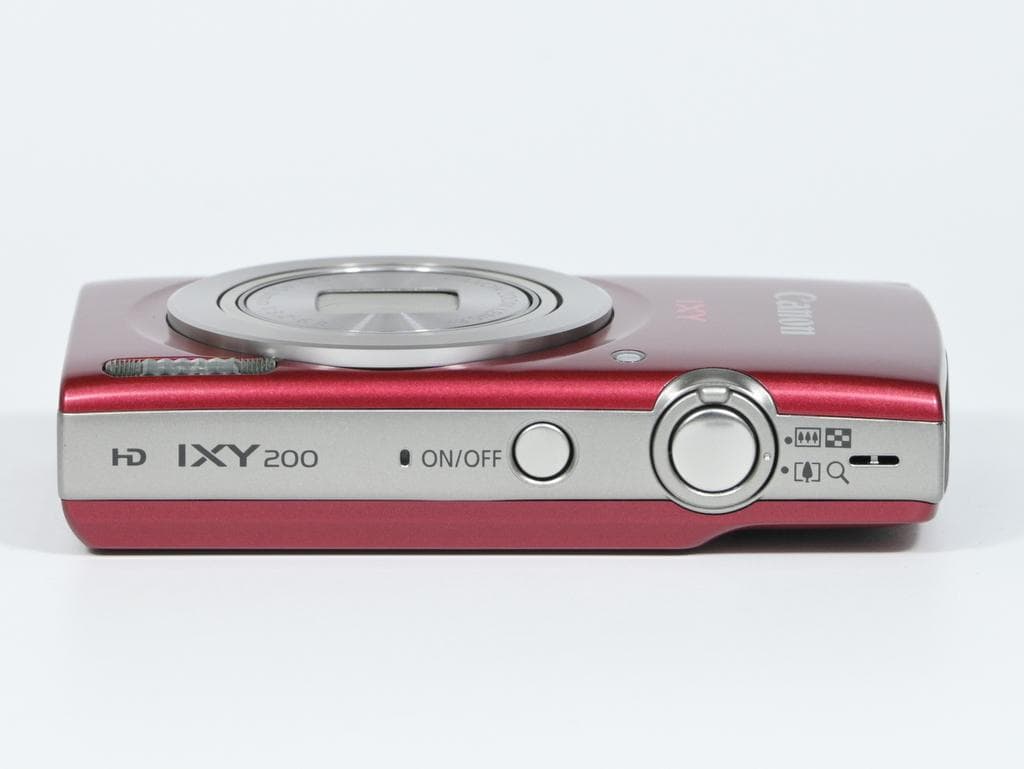 【超美品】 キヤノン　Canon IXY 200 レッド