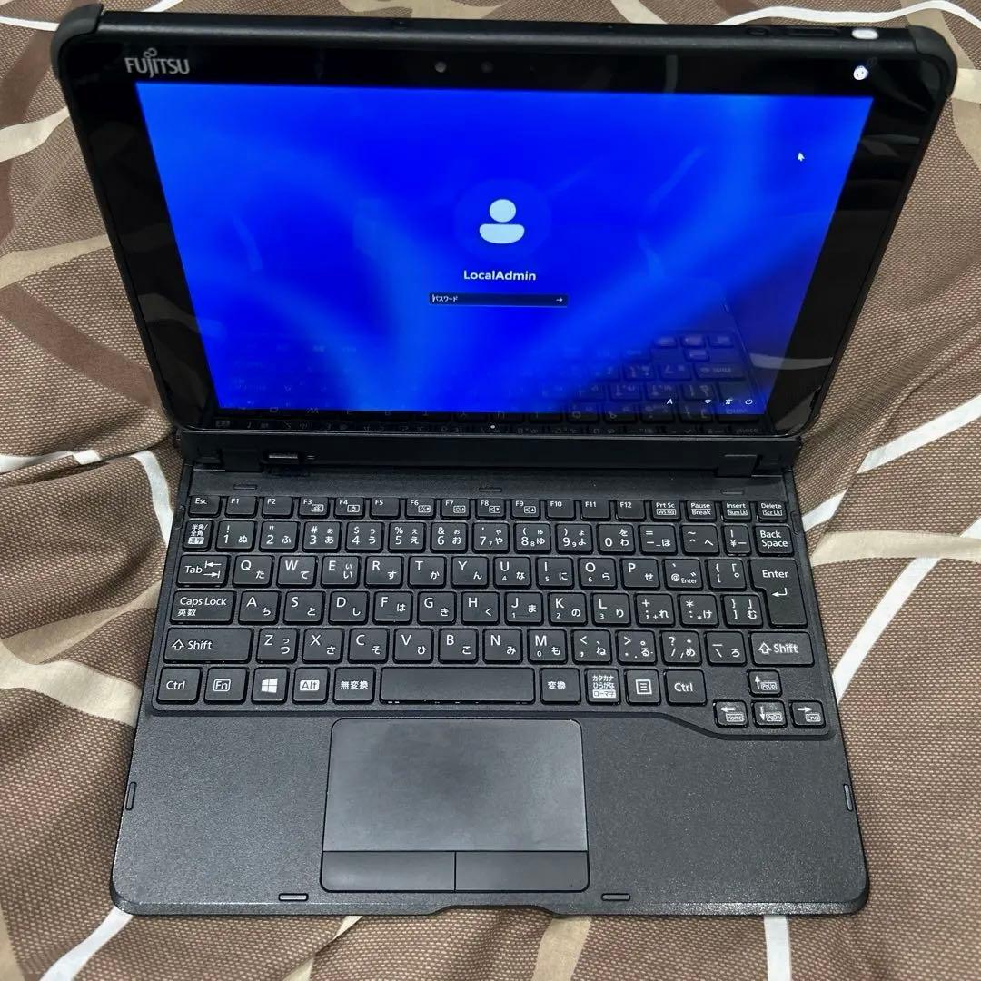 美品　富士通 タブレット　ARROWS 付属品付