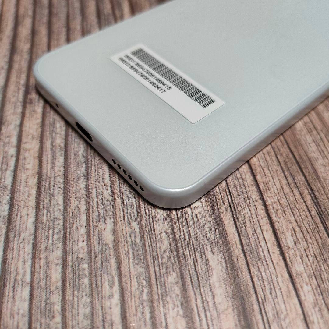 Libero 5G IV A302ZT SIMフリー 128GB 新品近い