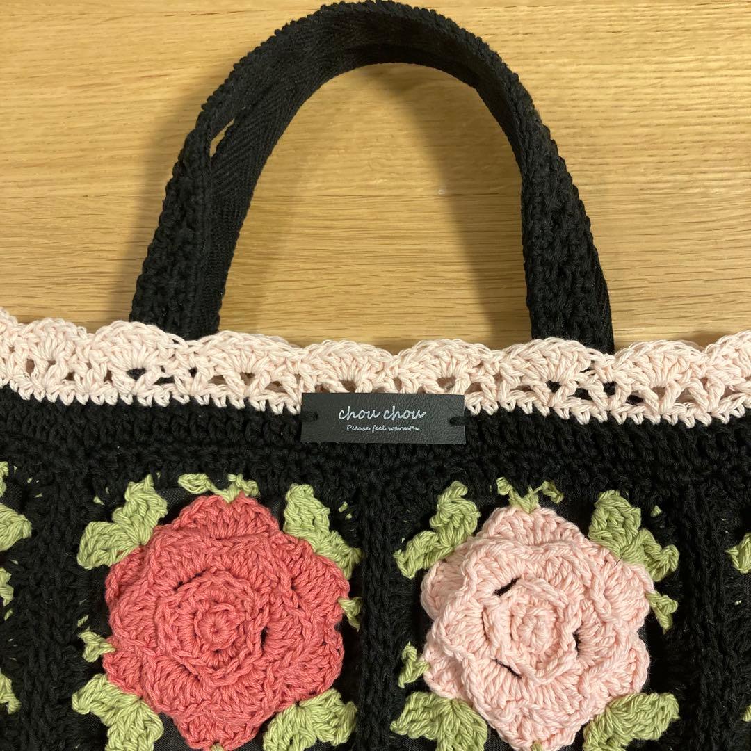 〈user_c7d7d101〉3点 黒 ピンクバラモチーフトートバッグ