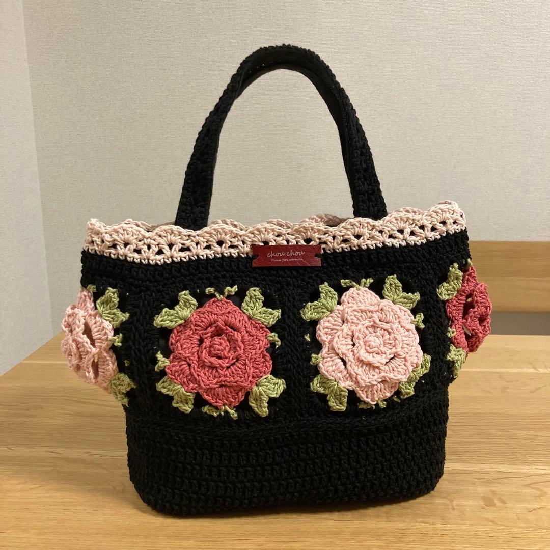 〈user_c7d7d101〉3点 黒 ピンクバラモチーフトートバッグ