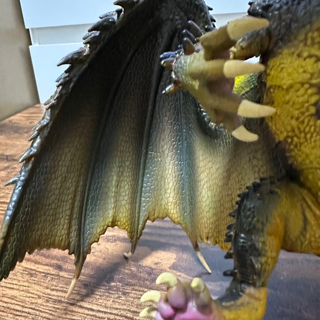 【美品】モンハン一番くじモンハン ネルギガンテ フィギュア 滅尽龍