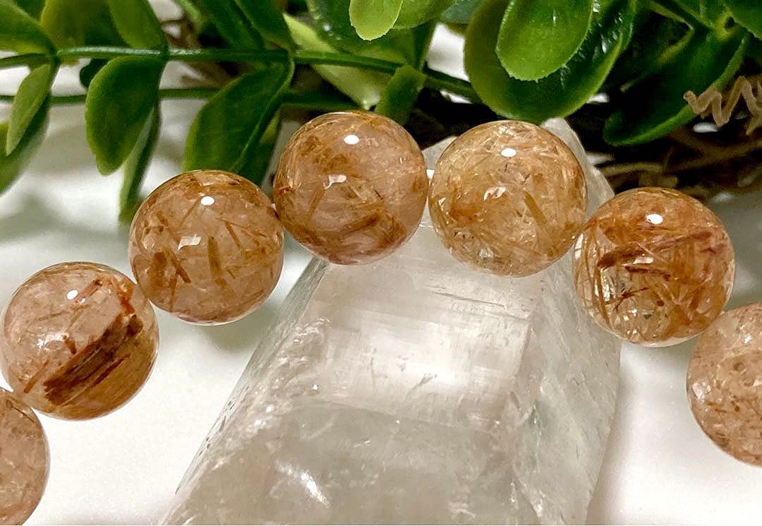 夢幻品質　幻のヒーラーストーン　アンティークゴールドザギマウンテンクォーツ