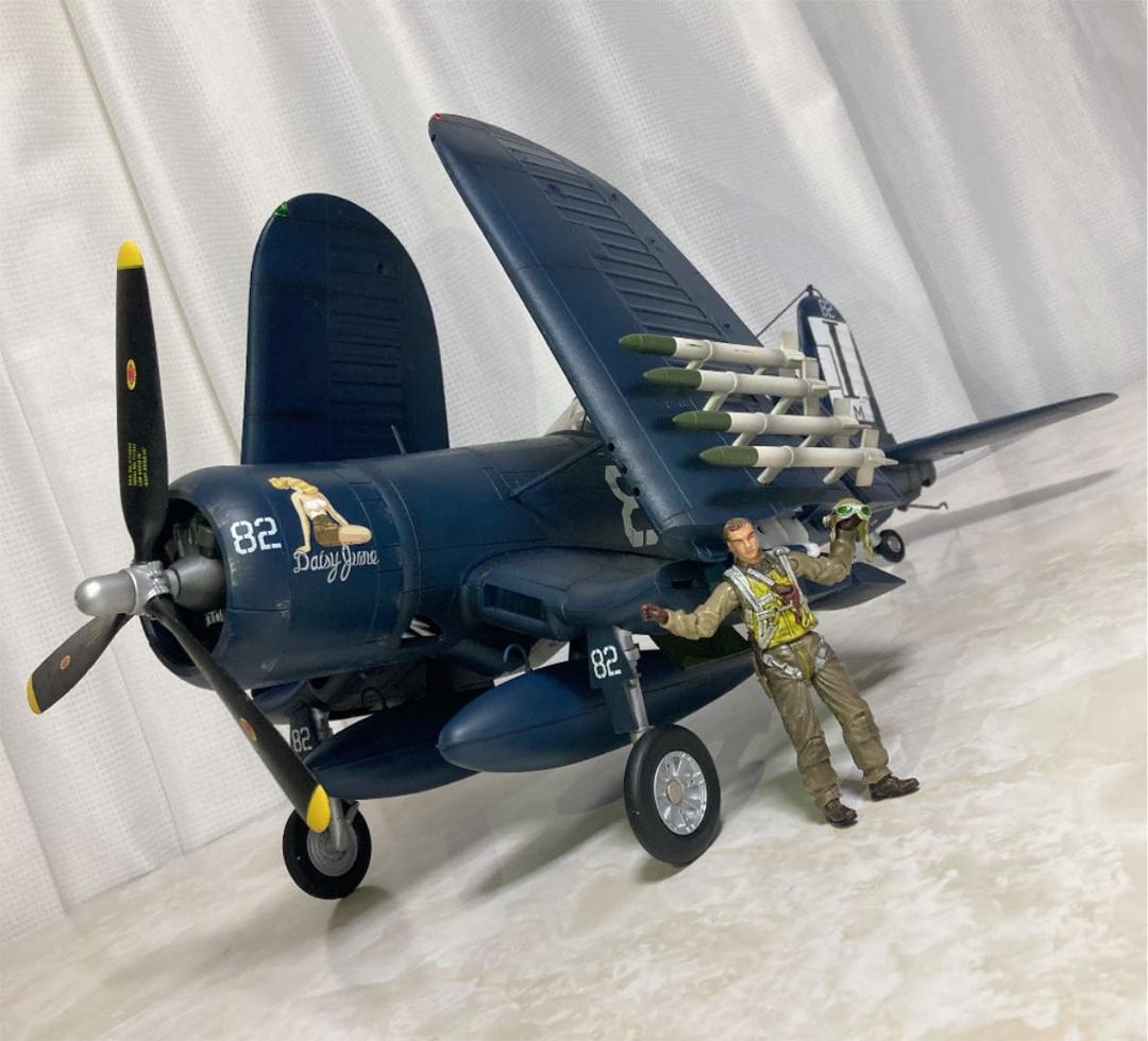 エリートフォース　コルセア　1/18  塗装済完成品　全長約57cm  レア