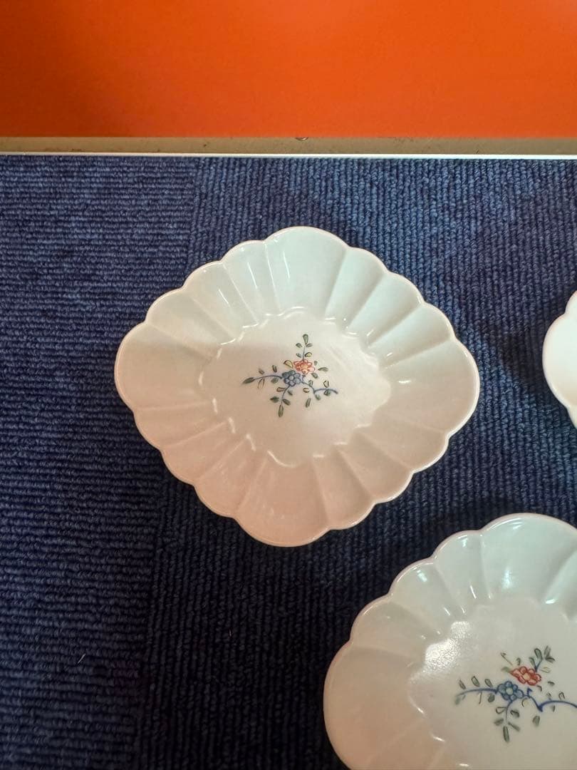 1600 源右衛門　角皿　3客