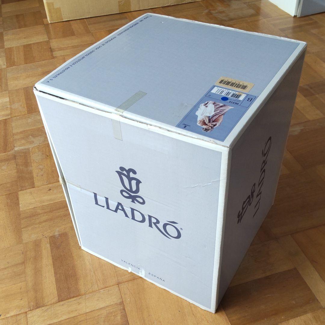 リヤドロ 6313 ロスト・イン・ドリームス