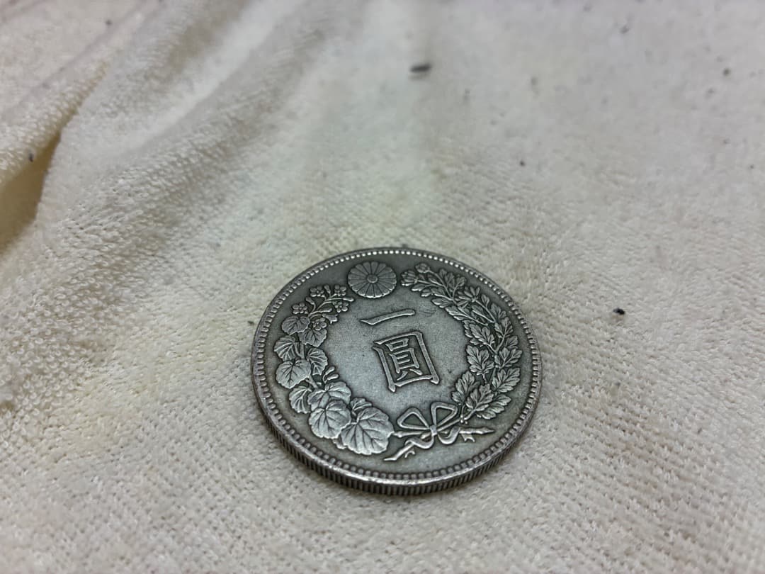 明治時代 一圓銀貨 龍デザイン