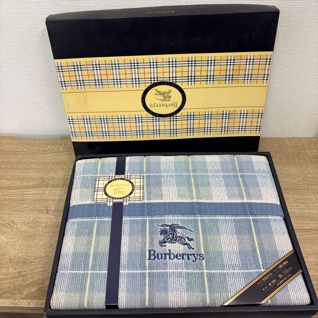 Burberry タオルケット　140×190cm