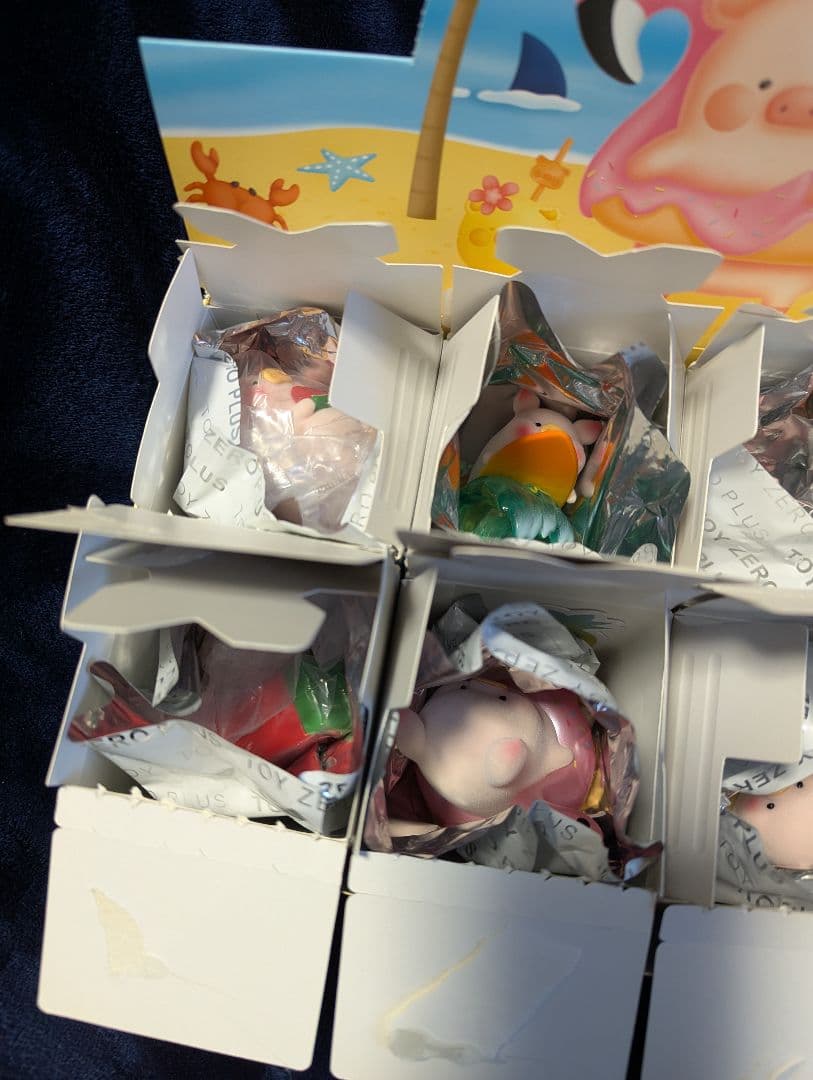 【8種セットBOX売り】Lulu the Piggy Beach Party!