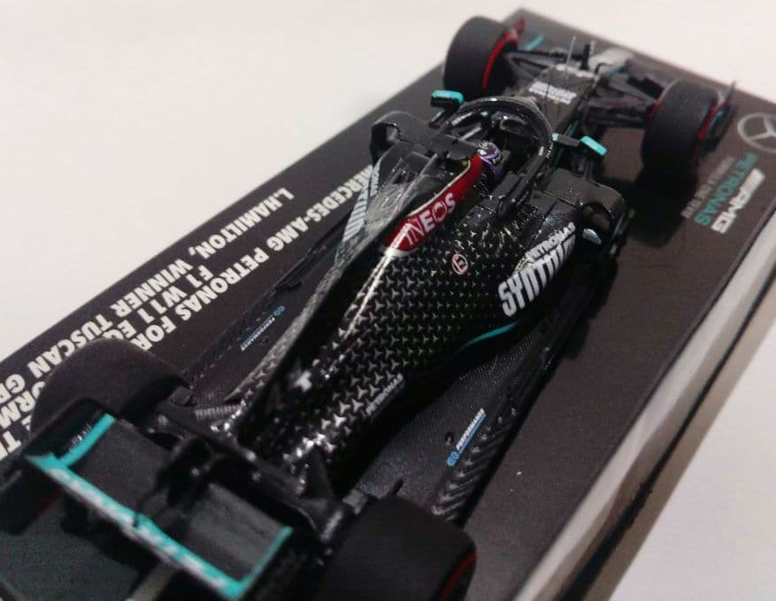 MINICHAMPS 1/43 メルセデス AMG W11 HAMILTON