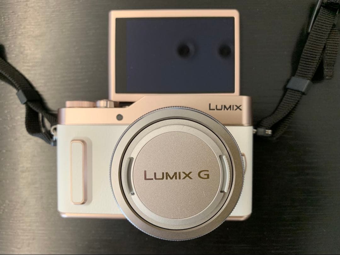 【美品】LUMIX G デジタルカメラ／ダブルレンズキット DC-GF10W