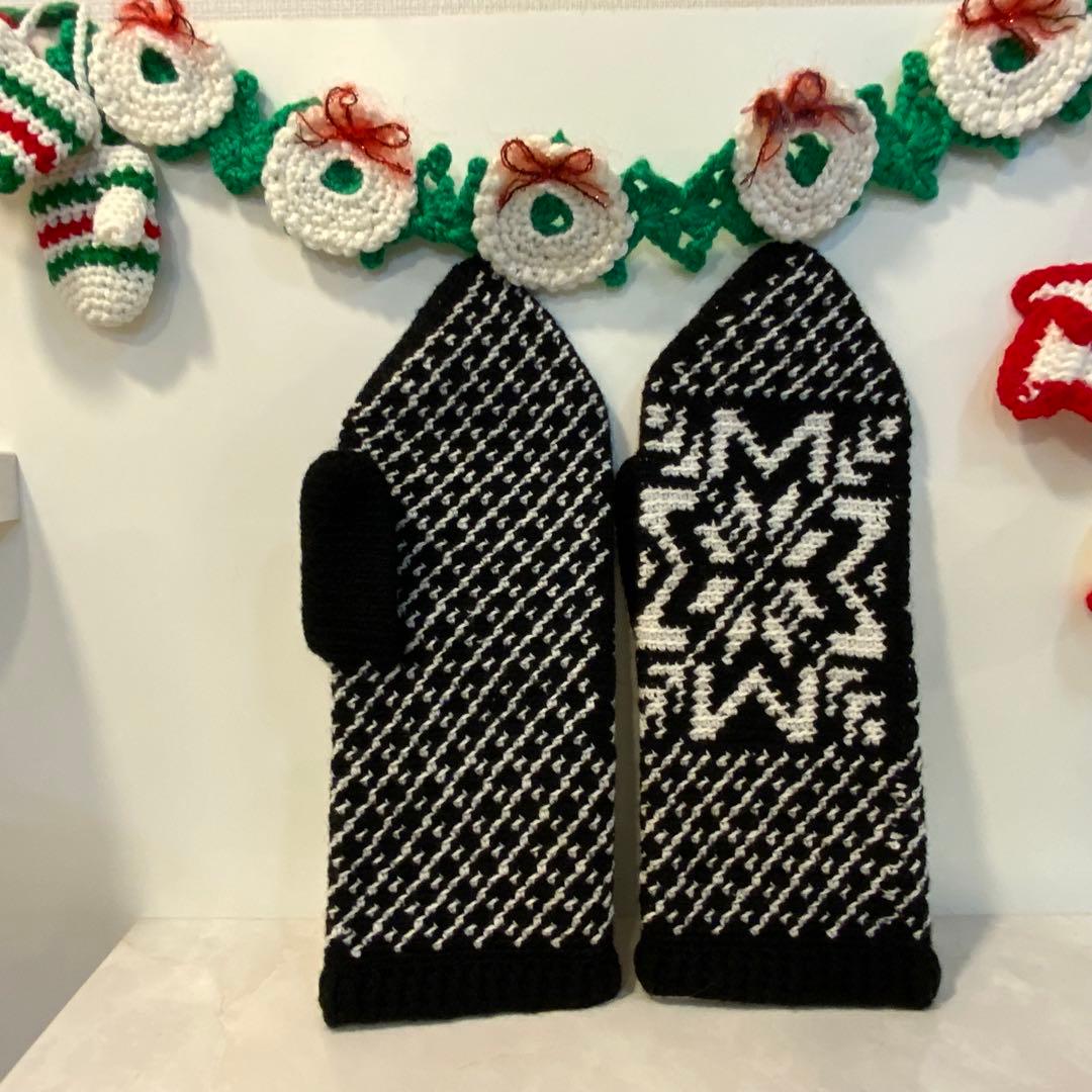 カシミヤ100%手編みミトン 雪の結晶模様